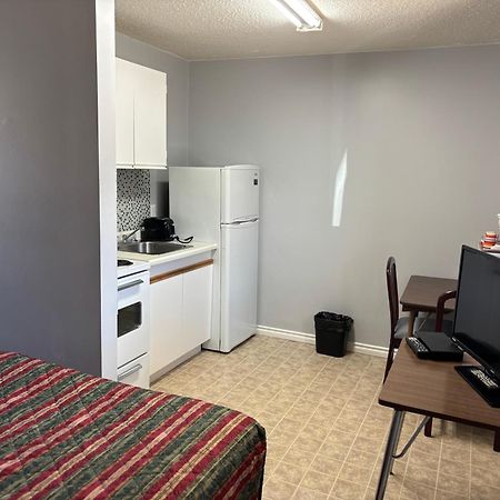 Viking Lamplighter Motel Extérieur photo