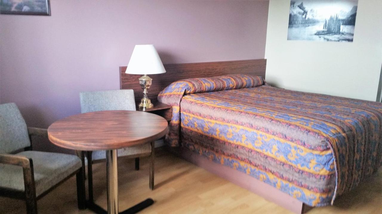 Viking Lamplighter Motel Extérieur photo