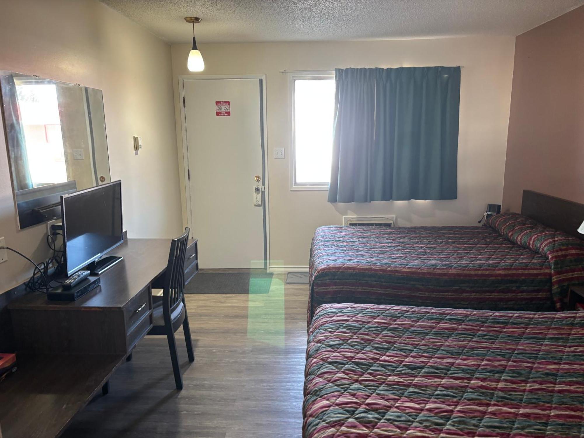 Viking Lamplighter Motel Extérieur photo